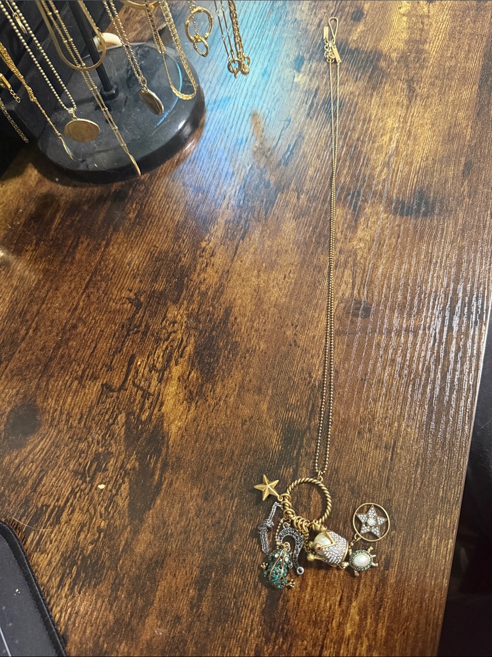 Marc Jacobs charm necklace - fantasy/fairy tale themed - Picture 3 of 4